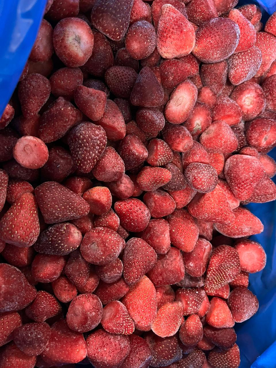 Frozen Strawberry Frozen Whole