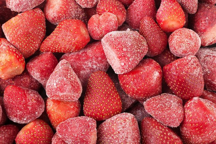 Frozen Strawberry Separated Pieces